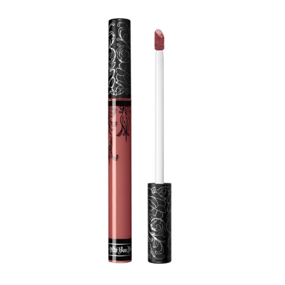 KAT VON D // Everlasting Liquid Lipstick Lovecraft